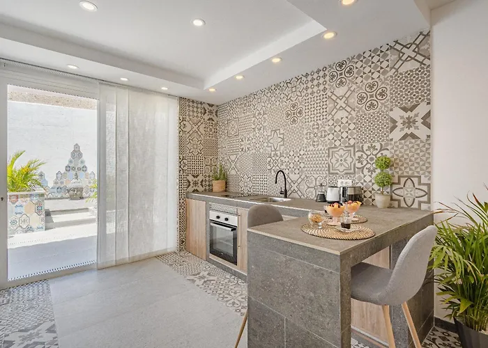 Margot Callao Salvaje